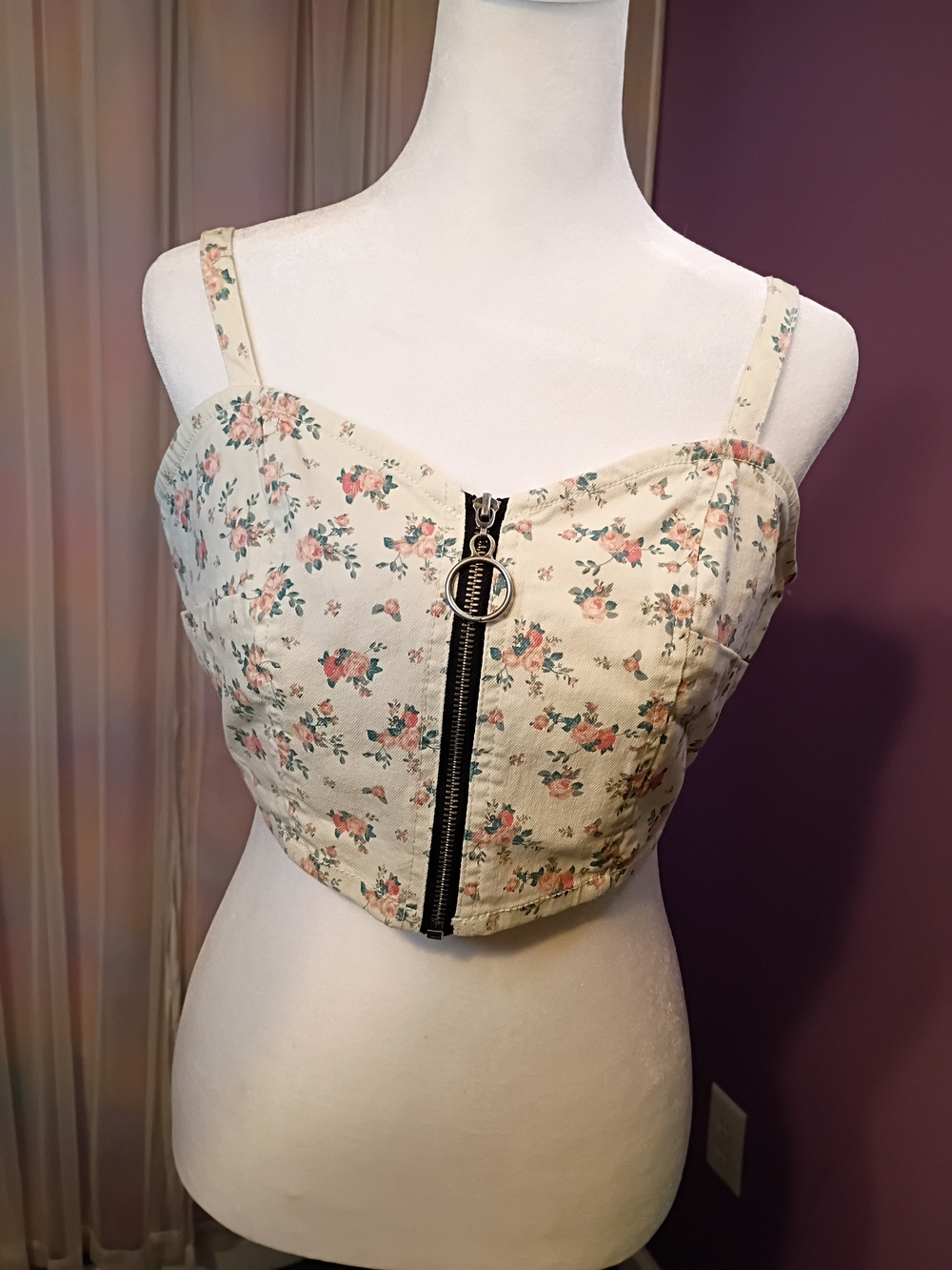 Wild Fable Cream Pink Green Floral Zip-Front Sweetheart Crop Top Size Medium